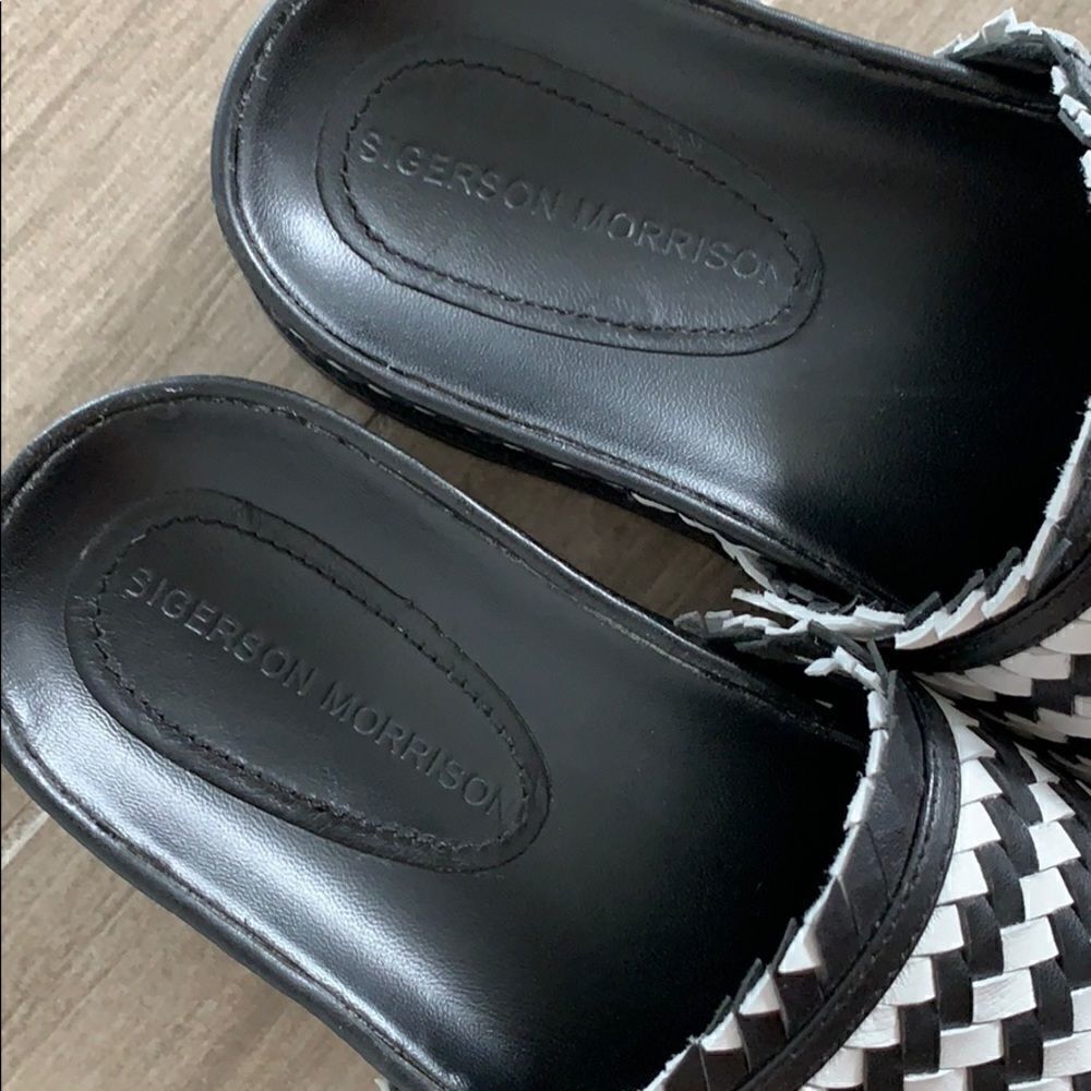 Sigerson Morrison Aoven Woven Pool Slide Sandals - Picture 5 of 7